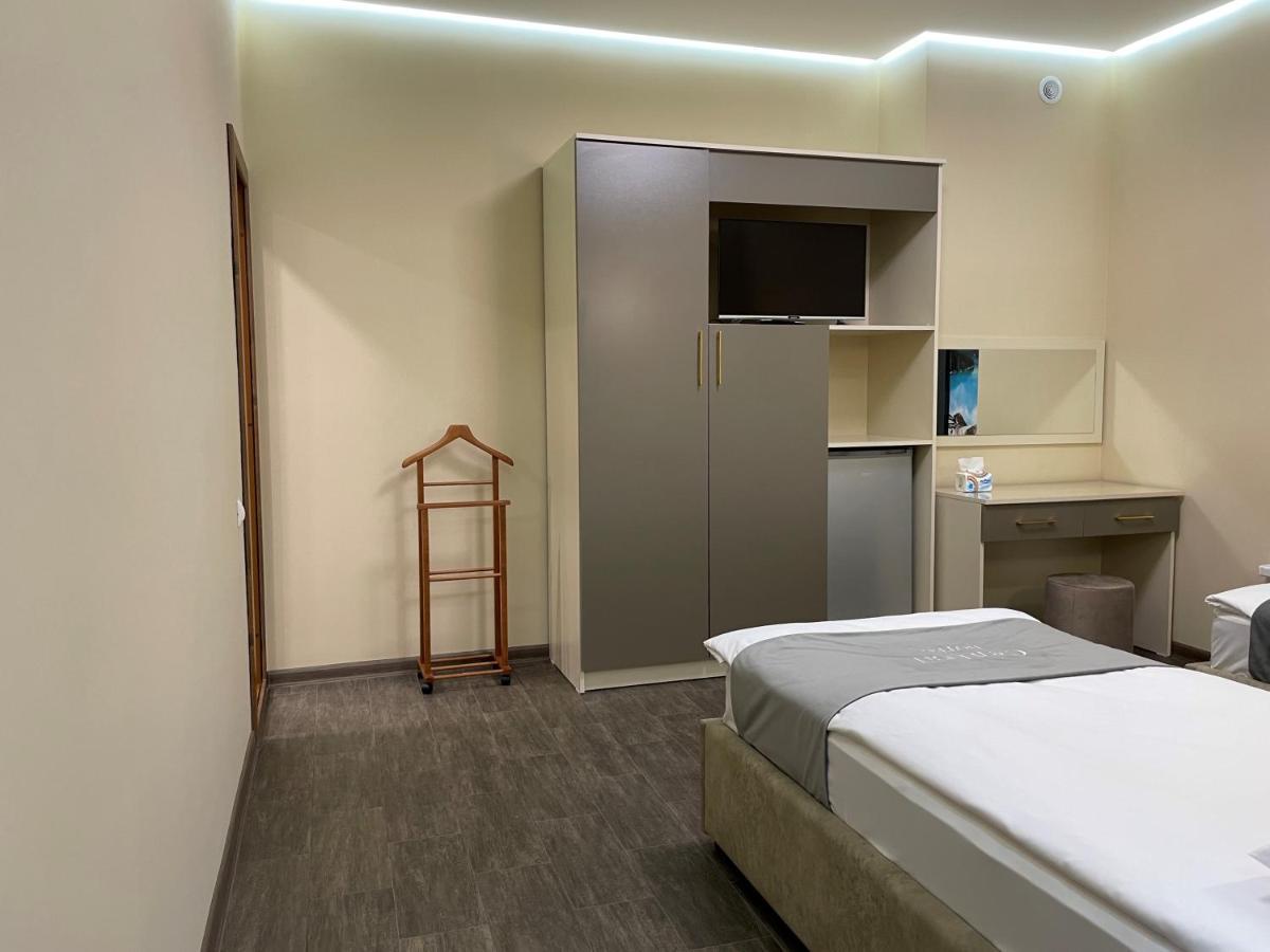Central Hotel Gjumri Eksteriør billede